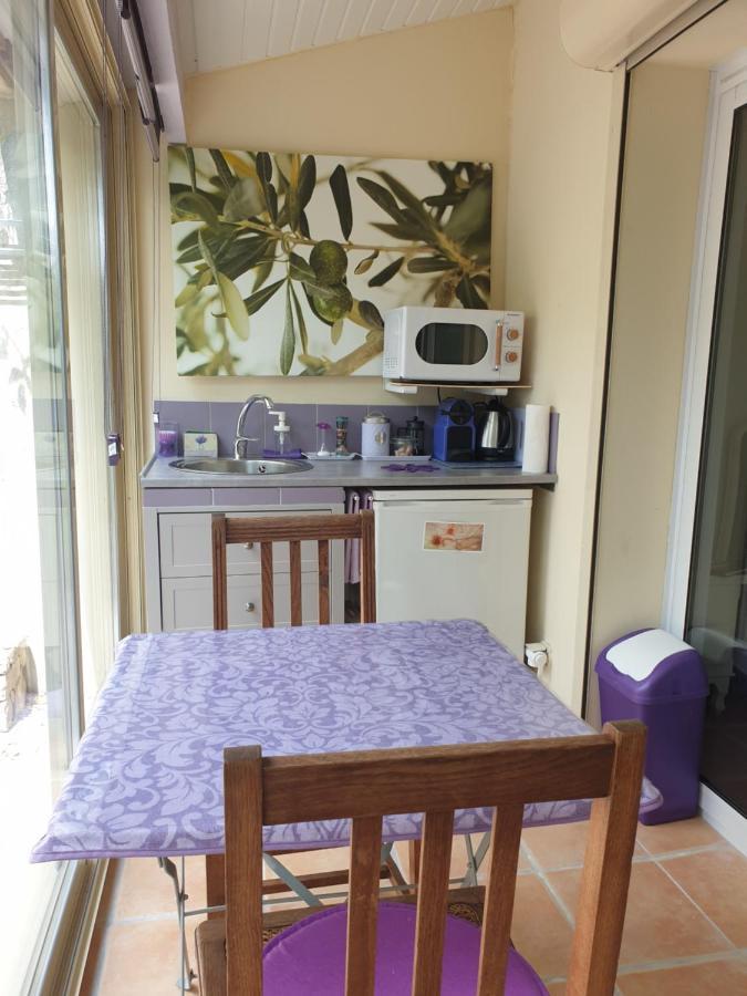 Pause Couleur Lavandula Roussas Eksteriør bilde